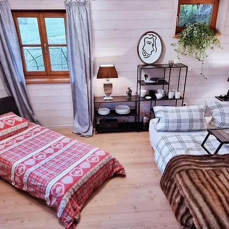 Appartement Fritzis Alpenidyll „sommertraum & Winterromantik”